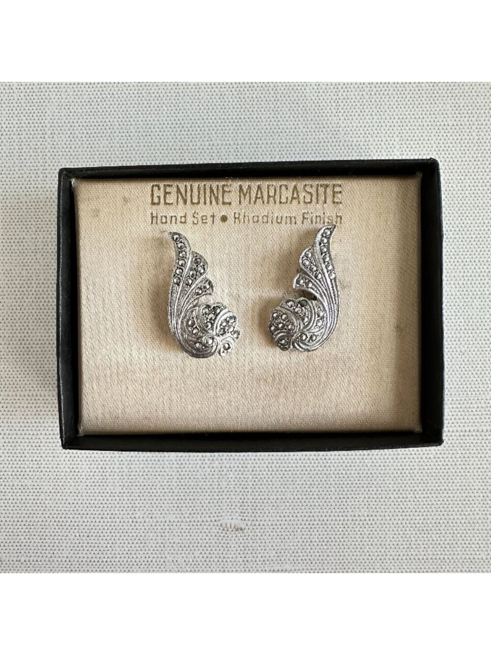 Vintage Sterling Silver Marcasite Wing Screw Back Earrings Original Presentation